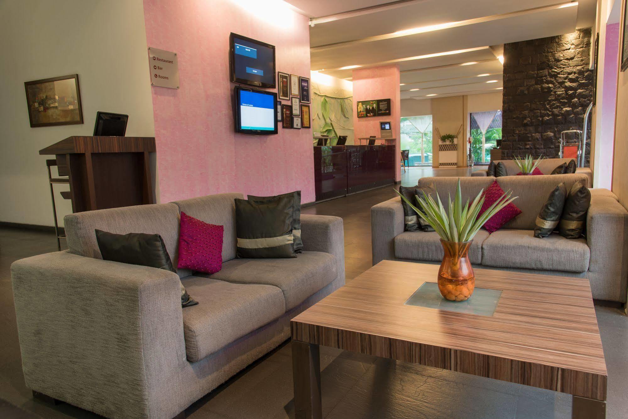 Mercure Lavasa - An Accorhotels Brand Púna Kültér fotó